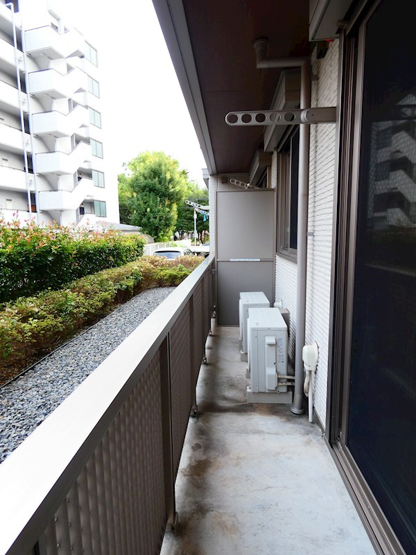 プラザエノモトⅢ ベランダ