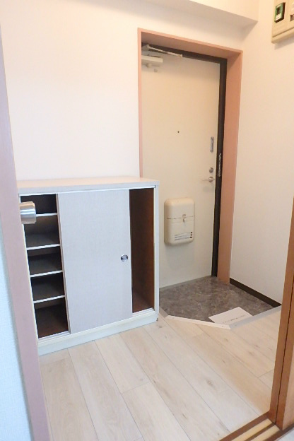 シーズンテラス 玄関