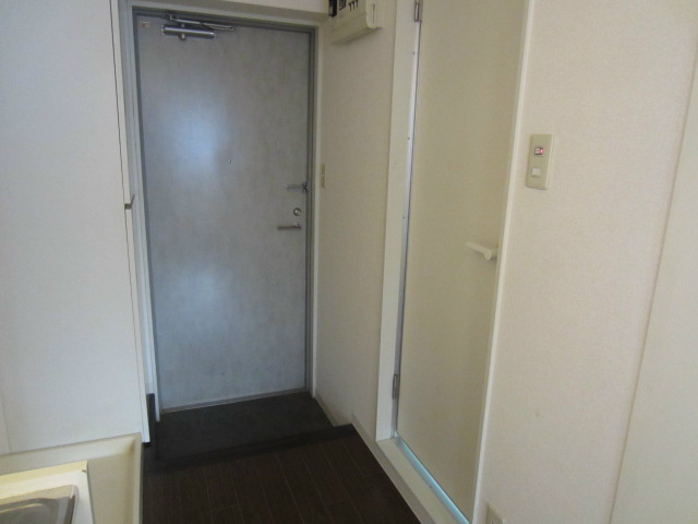 KIBA　CUBE　HAUS  玄関