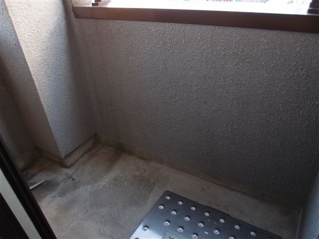 メゾンドウエハラ ベランダ