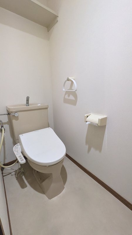 都築ビル  トイレ