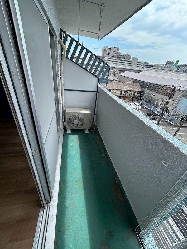 越田ビル ベランダ