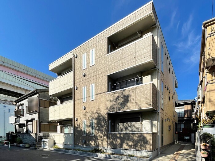 ブリーズ綾瀬 外観
