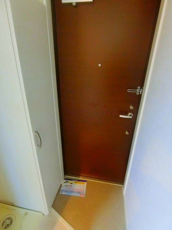 クレスト新小岩 玄関