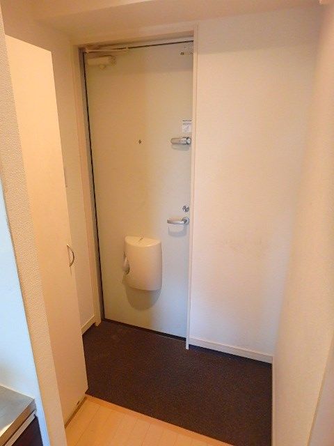 リアルメゾン清澄白河 玄関