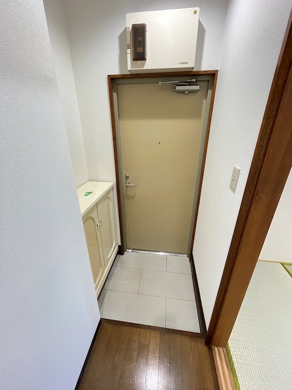 川村第二コーポ 玄関