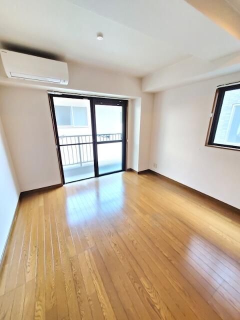 メゾンド・エフ リビング