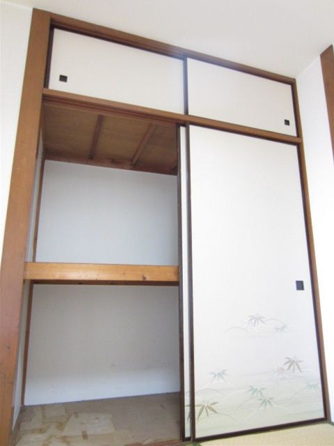 上原コーポ 収納