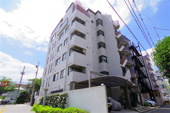 駅近マンションです