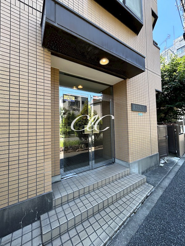 瑞江マキノビル エントランス