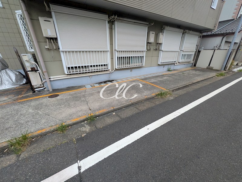 ニュー瑞江 駐車場