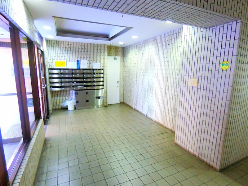 アーバンハウス宮地 ロビー