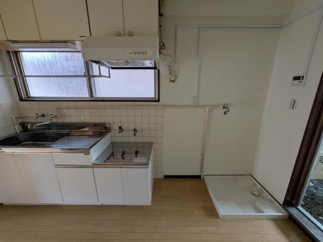 サンライズ小松 キッチン