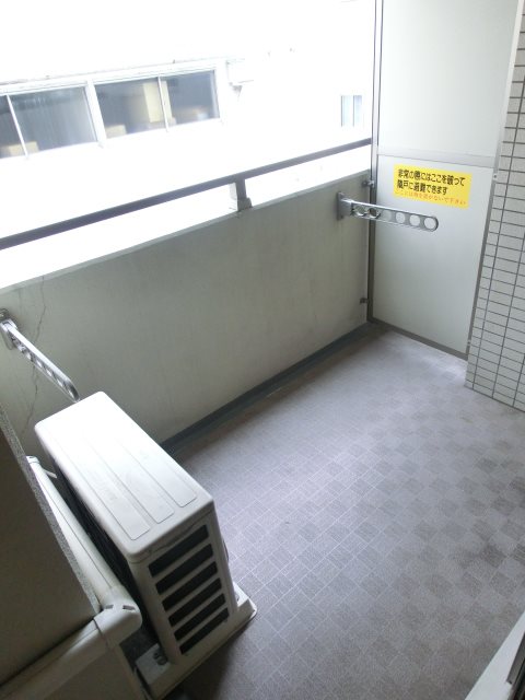 スカイコート浅草雷門 ベランダ