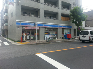 丸水マンション コンビニ