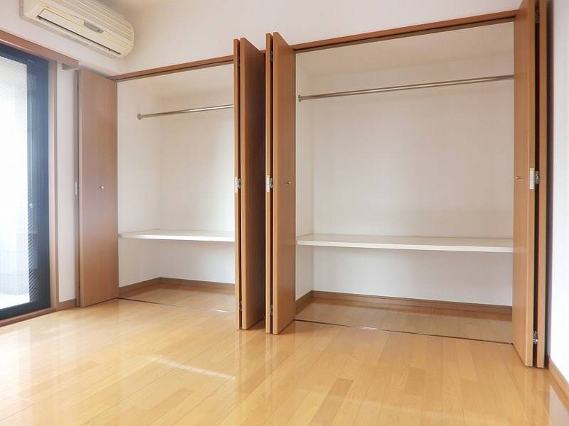 サンハイツ浅草  収納