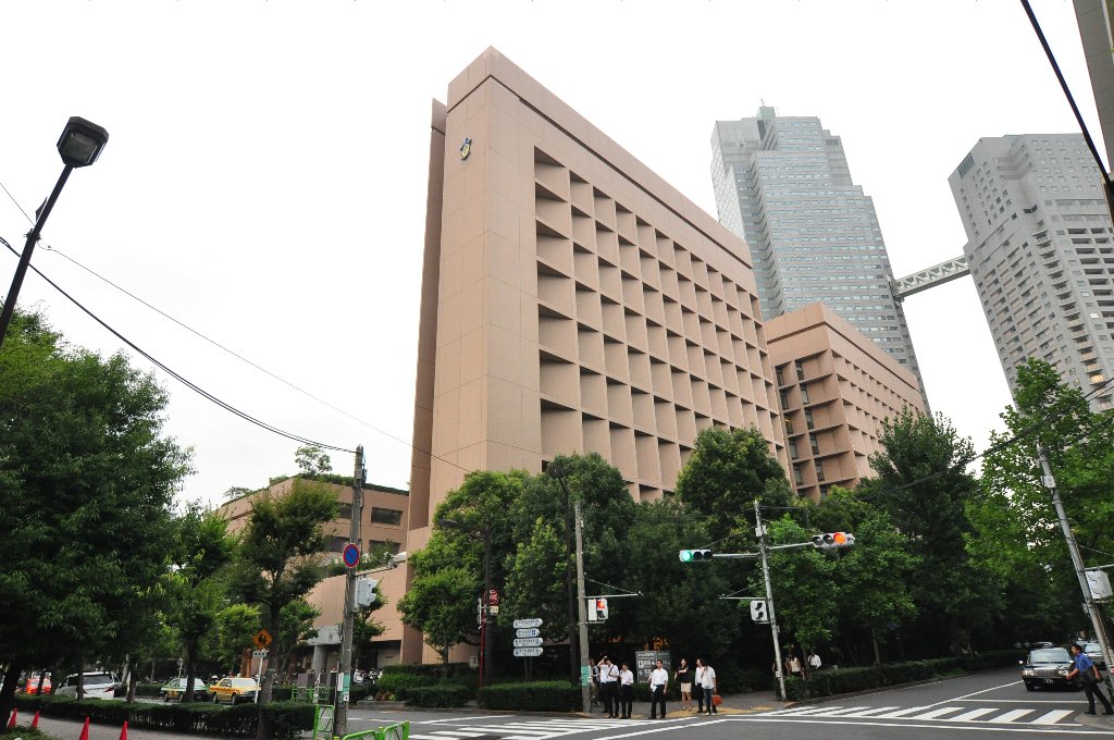 カスタリア新富町Ⅳ 総合病院