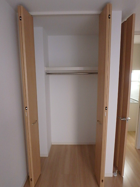 フォレストヤマザキ 収納