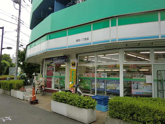 カスティージョ壱番館 コンビニ