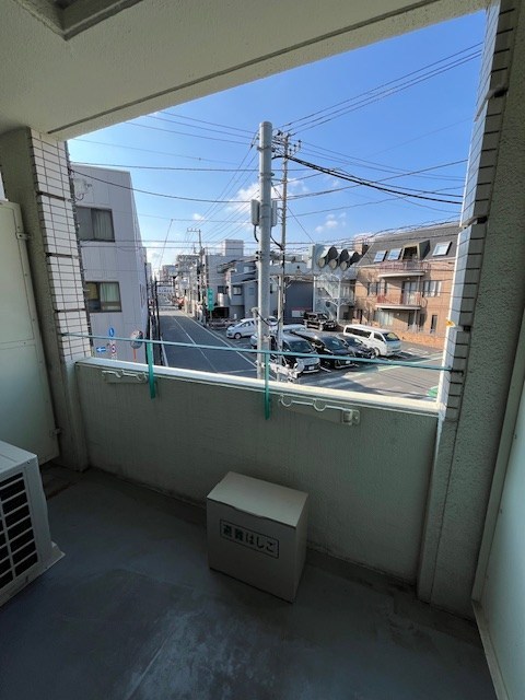 エメラルドマンション ベランダ
