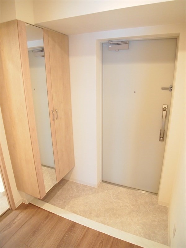 Comfort Residence Nippori 玄関
