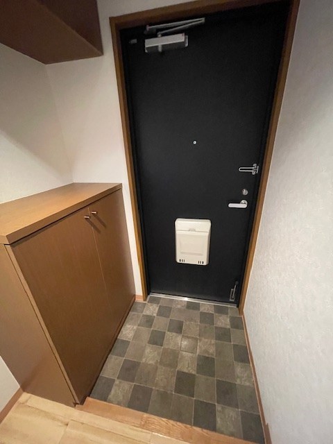 シェルベール壱番館 玄関