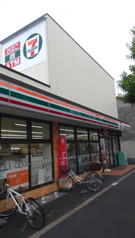 SUN ROYAL  コンビニ