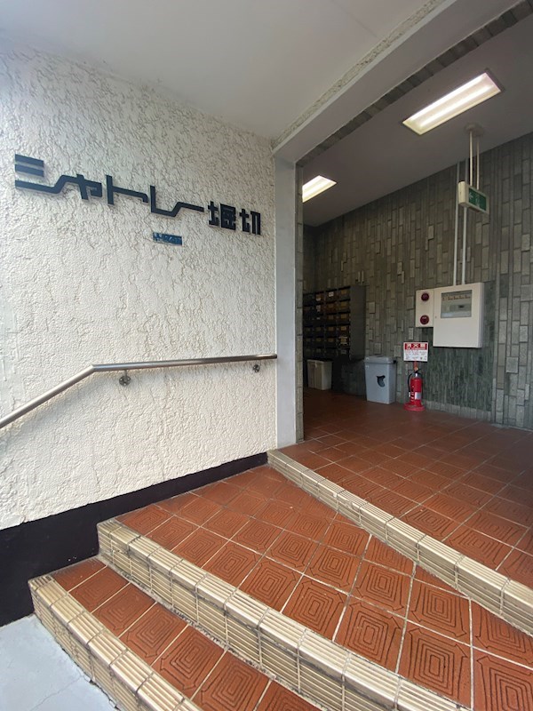 シャトレー堀切 エントランス