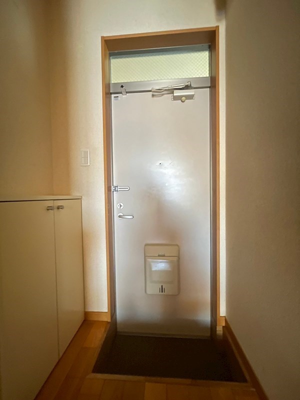 エソールTS 玄関
