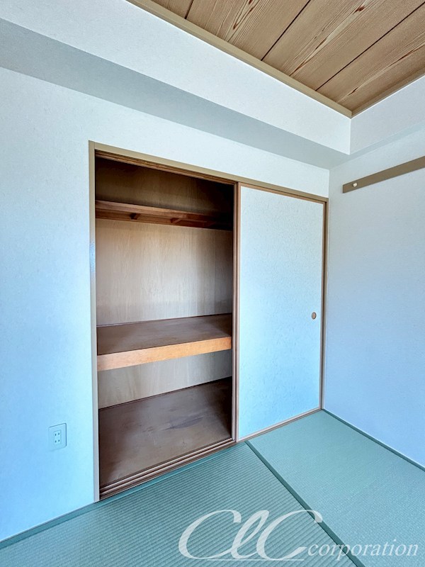 エストブリランテ 収納