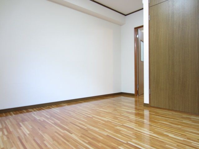 第一アサヒハイツ ベッドルーム