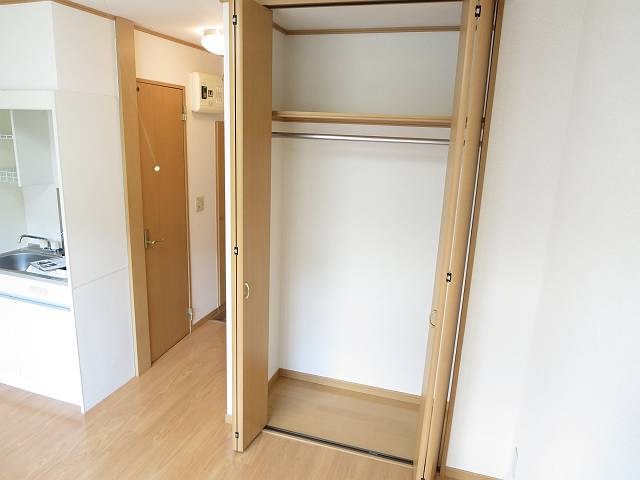 フレーシェル石川 収納