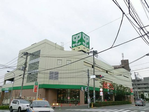 コーポ滝野川 スーパー