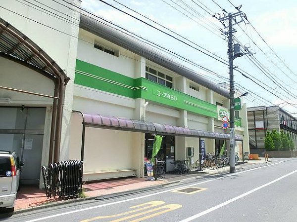コーポ滝野川 スーパー