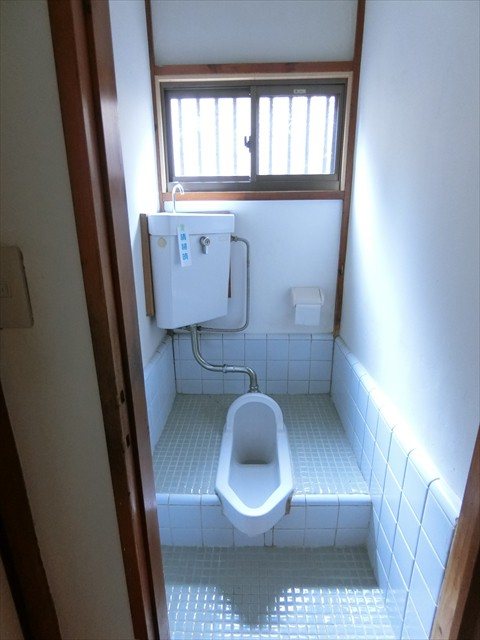 静和荘　東 トイレ