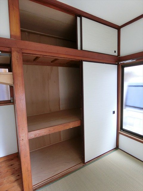 静和荘　東 収納