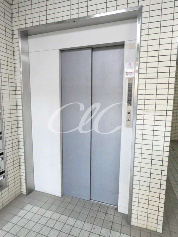 ウィル篠崎 エントランス