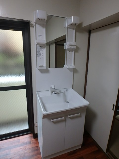 信栄マンション 洗面所