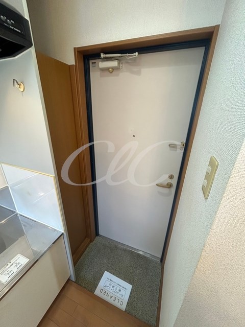 パレスホリケ5 玄関