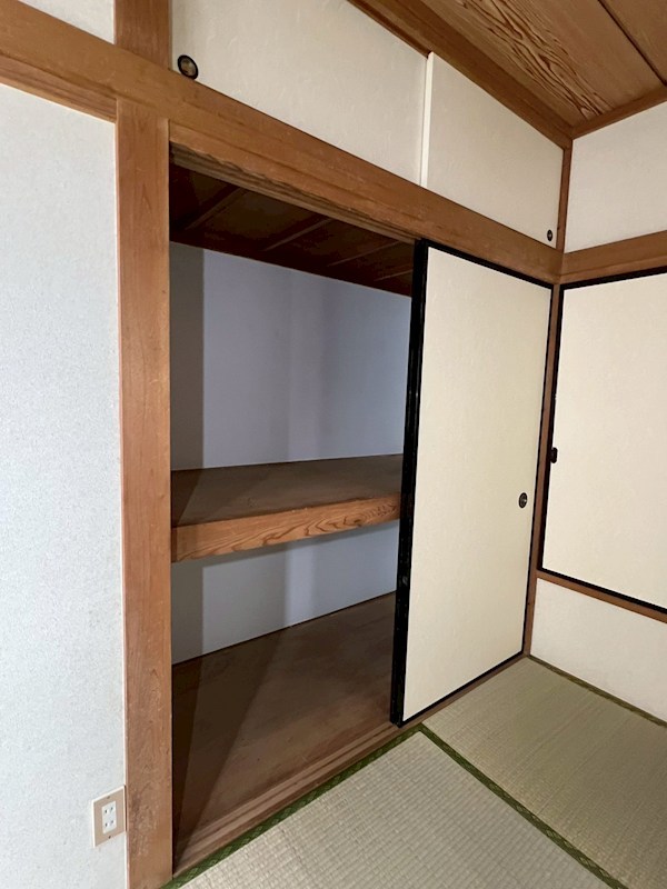 メゾン三浦 収納