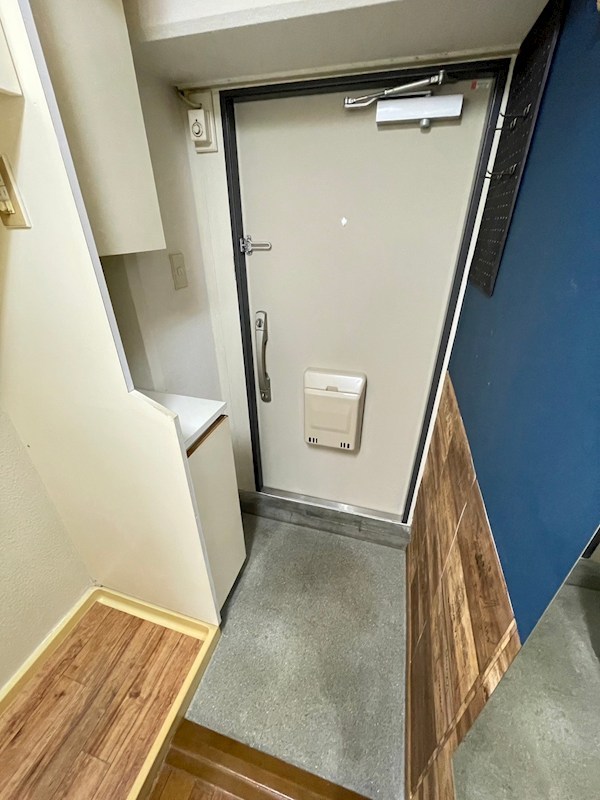 カーサ第一宇喜田1号棟 玄関