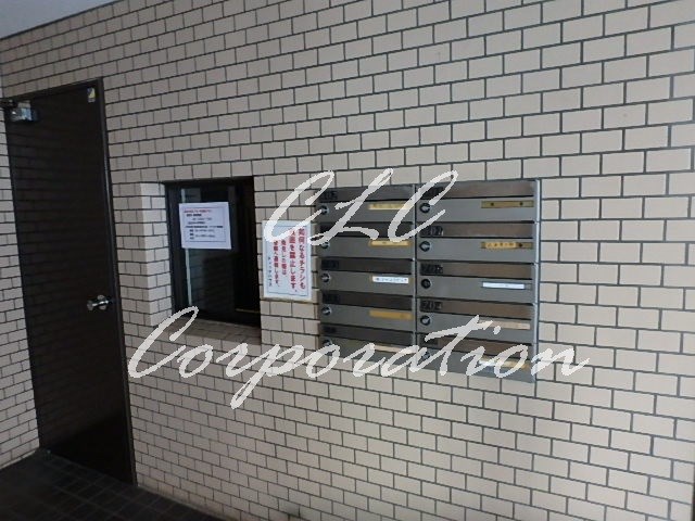 ティックハウス エントランス