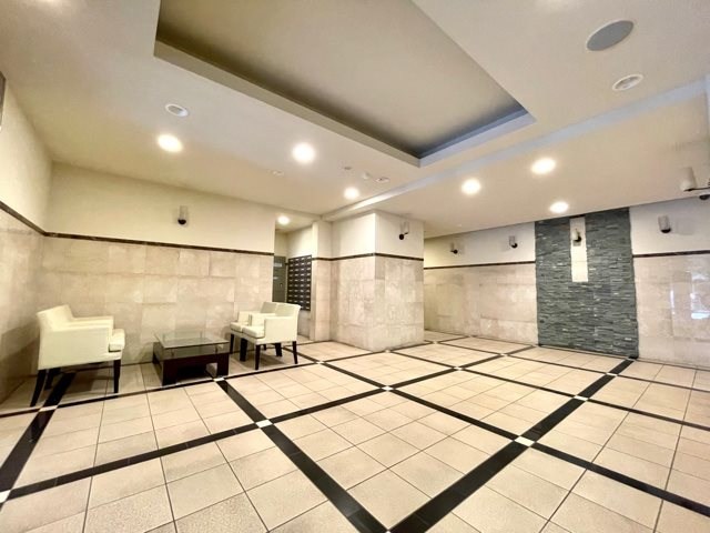 レジディア日本橋浜町 ロビー