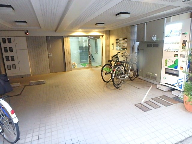 エーデルワイス エントランス
