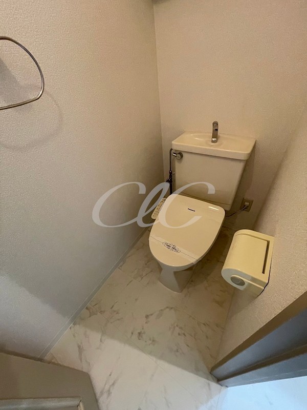 ビエラコート綾瀬 トイレ