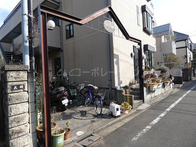 プチメゾンMY エントランス