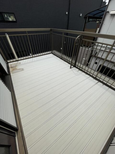 関貸家 ベランダ