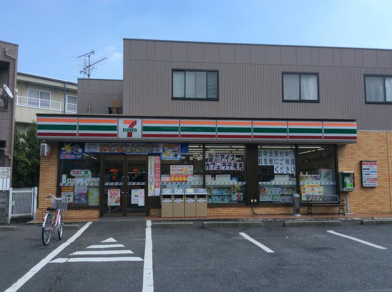 コーポＭ コンビニ