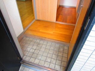フレグランスⅤ 玄関