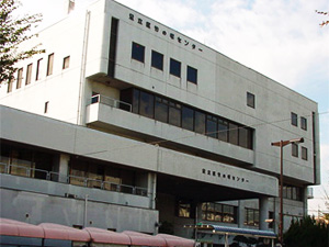 ラミアカーザ 図書館